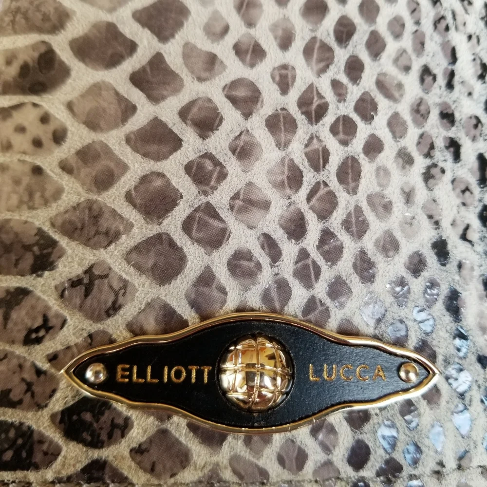 Elliott Lucca Grey Snakeskin Wristlet